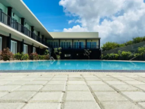 Golden Star Beach Hotel