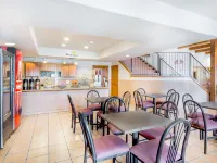 Days Inn & Suites by Wyndham Lordsburg Hotels in Hidalgo County