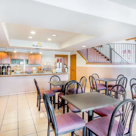 Days Inn & Suites by Wyndham Lordsburg
