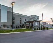 Quality Suites Nashville Airport - Airport Shuttle