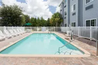 Microtel Inn & Suites by Wyndham Spring Hill/Weeki Wachee - Pools