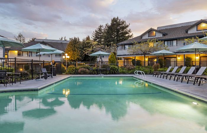 Seacliff Inn Aptos, Tapestry Collection by Hilton