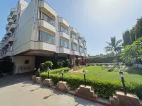 Hotel Maya International