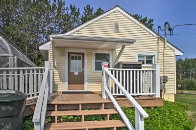 Cozy Getaway 5 Miles to Duluth and Lake Superior! Hôtels à : Proctor