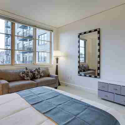 Gorgeous 1Br Apt in the Heart of Downtown Pdx Rooms