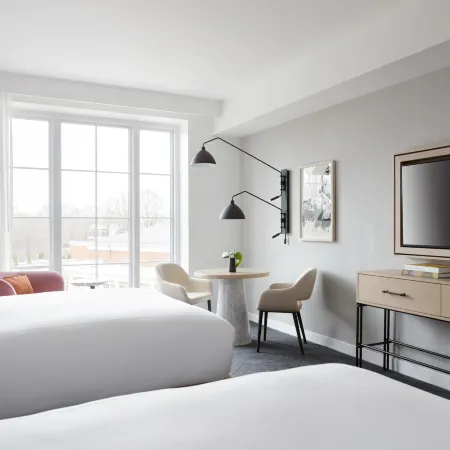 Kimpton THE FORUM HOTEL by IHG