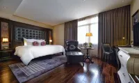 파라다이스 스위트 호텔 투안 초우