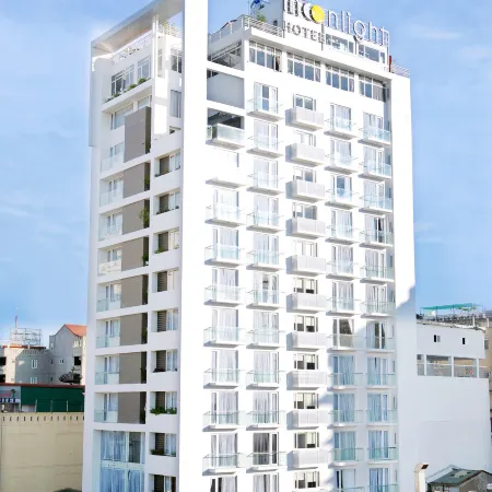 Moonlight Hotel Hue