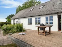 "Finja" - 6km from the Sea