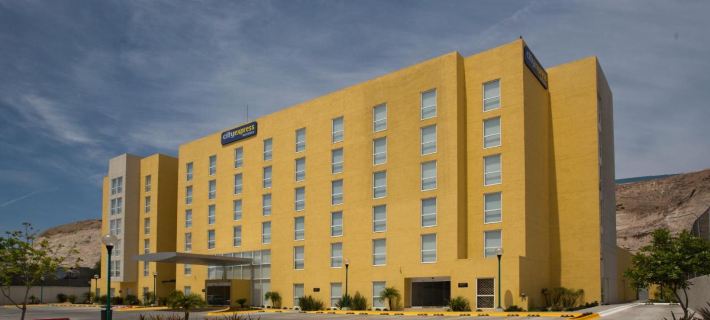 City Express by Marriott Tijuana Insurgentes Отели в г. Тихуана