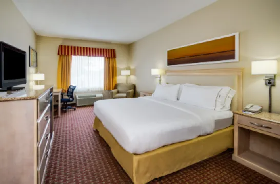 Holiday Inn Express Pocomoke City Отели в г. 
