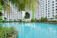 RedLiving Apartemen Green Lake View Ciputat - Aurora Rooms - Pools