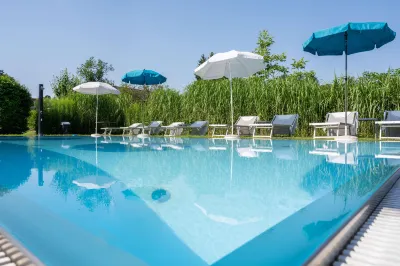 Hotel Villa Flora Hotels in der Nähe von Stamperl Bar