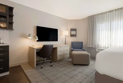 Sonesta Simply Suites Irvine East Foothill Hotels in Lake Forest
