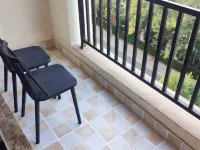 Yishan Banhai Apartment (Banyue Road)