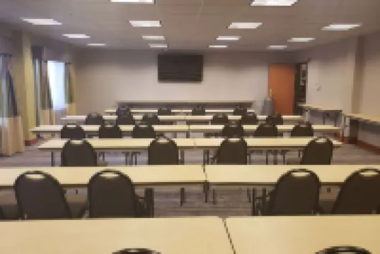 Wingate by Wyndham Coon Rapids