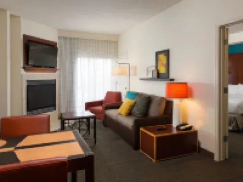 Residence Inn Kansas City Airport Hotels in May