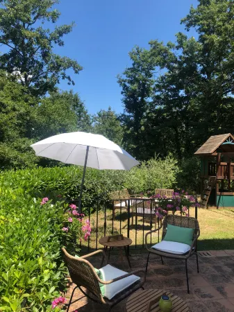 4 Bedroom Italian Holiday Home with Pool