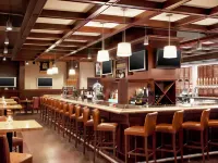 Four Points by Sheraton Victoria Gateway - bar