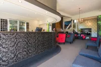 Croydon Lodge Hotels in Gore