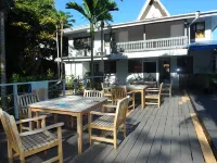 Bluewater Lodge