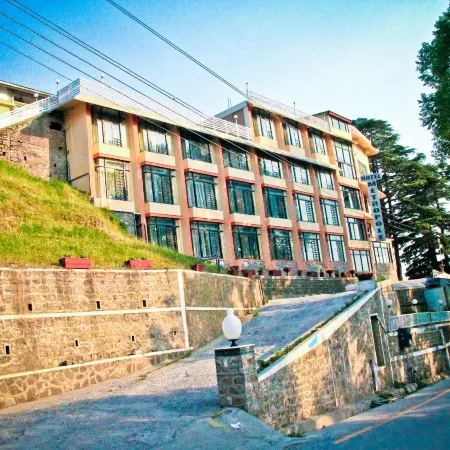 Metropole Hotel