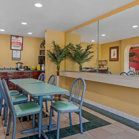 Econo Lodge Union City - Atlanta South