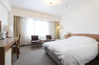 三次大酒店 鄰近君田子ども遊園地的酒店