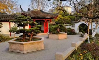 Home Hotel Apartments