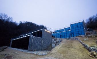 Yeongdeok Bapoom Hill Pension