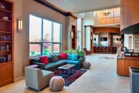 Four Points by Sheraton Melville Long Island Hotel a West Hills