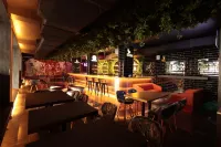 Cenneys Gateway - Pride of Salem - bar