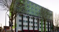 Hôtel Campanile Dijon - Congrès Clémenceau Hôtels à proximité de : Nike Factory Store - Quetigny