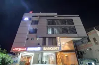 Hotel Navjivan Hotels in Himmatnagar