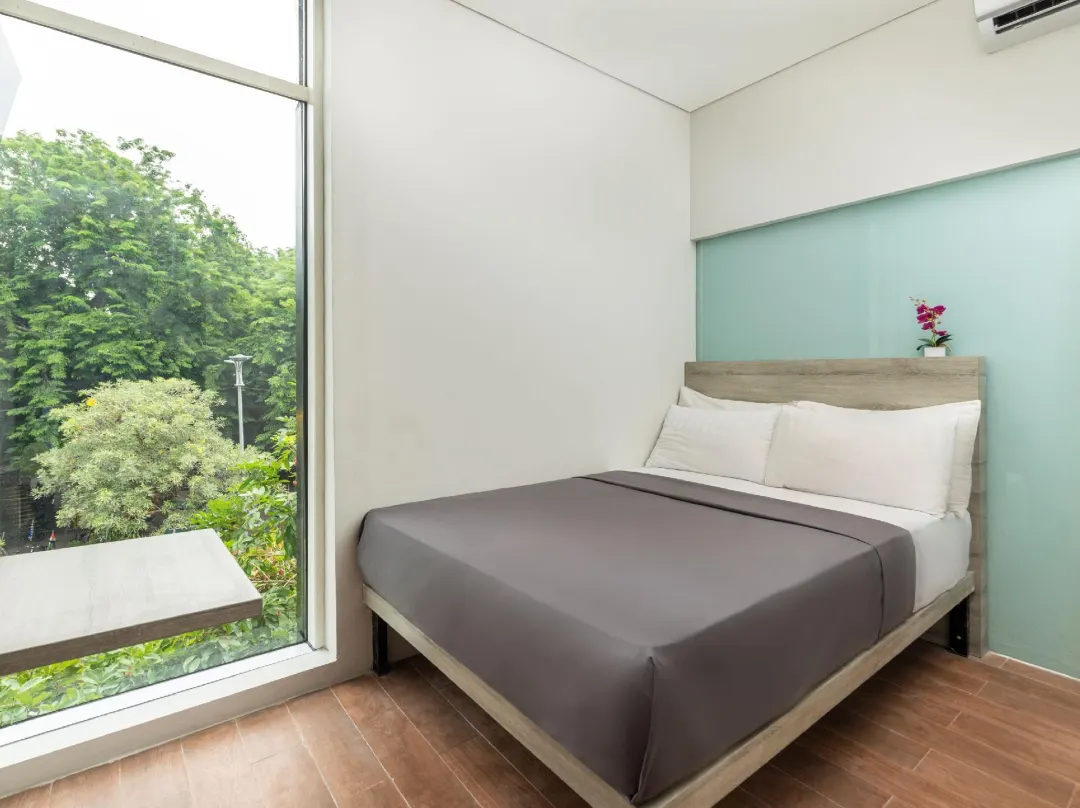 Lively Hotel City Center Surabaya - Surabaya