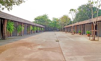 Ngeeb Bed & Breakfast