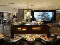 Four Points by Sheraton Lahore Hotels near Bagh-e-Jinnah