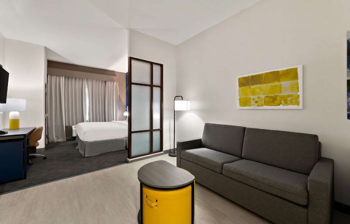 Comfort Suites