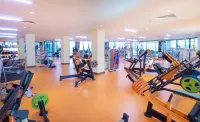 Sky Tower Hotel - Gym