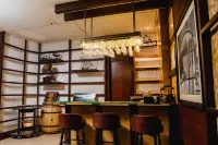 The Alcor Hotel - Bares