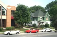 The Avanti Houses Hotels in South Bend