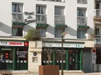 Hôtel le Square Hotels in Aurillac