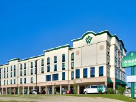 Holiday Inn Express GULFPORT BEACH by IHG โรงแรมในกัลฟ์พอร์ต
