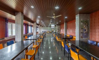 Sri Nandha Luxury Comforts