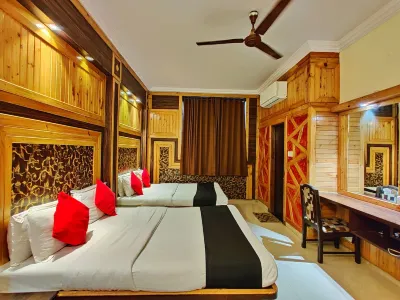 Hotel Pratap Heritage Hotels near Mehulmama Point