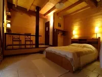 Le Domaine des Papillons Hotels in Dampierre Sur Salon