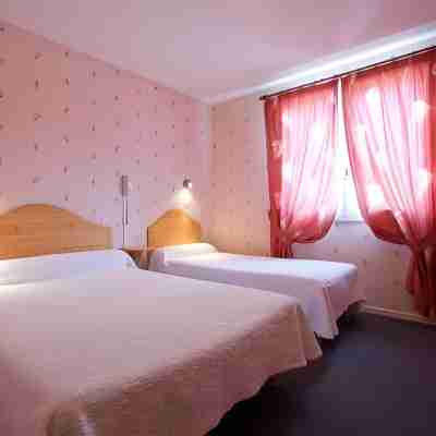 Logis Hôtel Parc Adelie Rooms