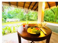 Ceylon Kingsmen Garden Hotel - Katunayake
