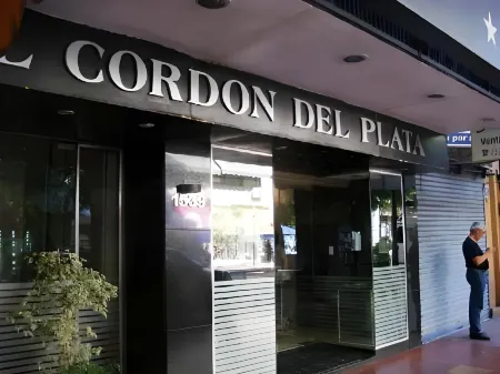 Hotel Cordon Del Plata