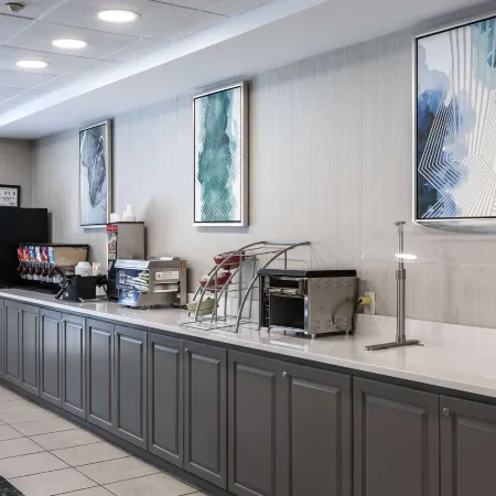 Wingate by Wyndham Charlotte Speedway/Concord